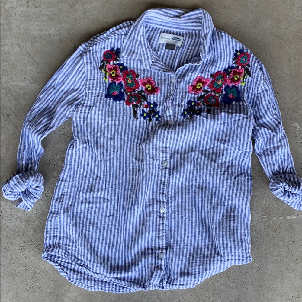 Long sleeve embroidered shirt